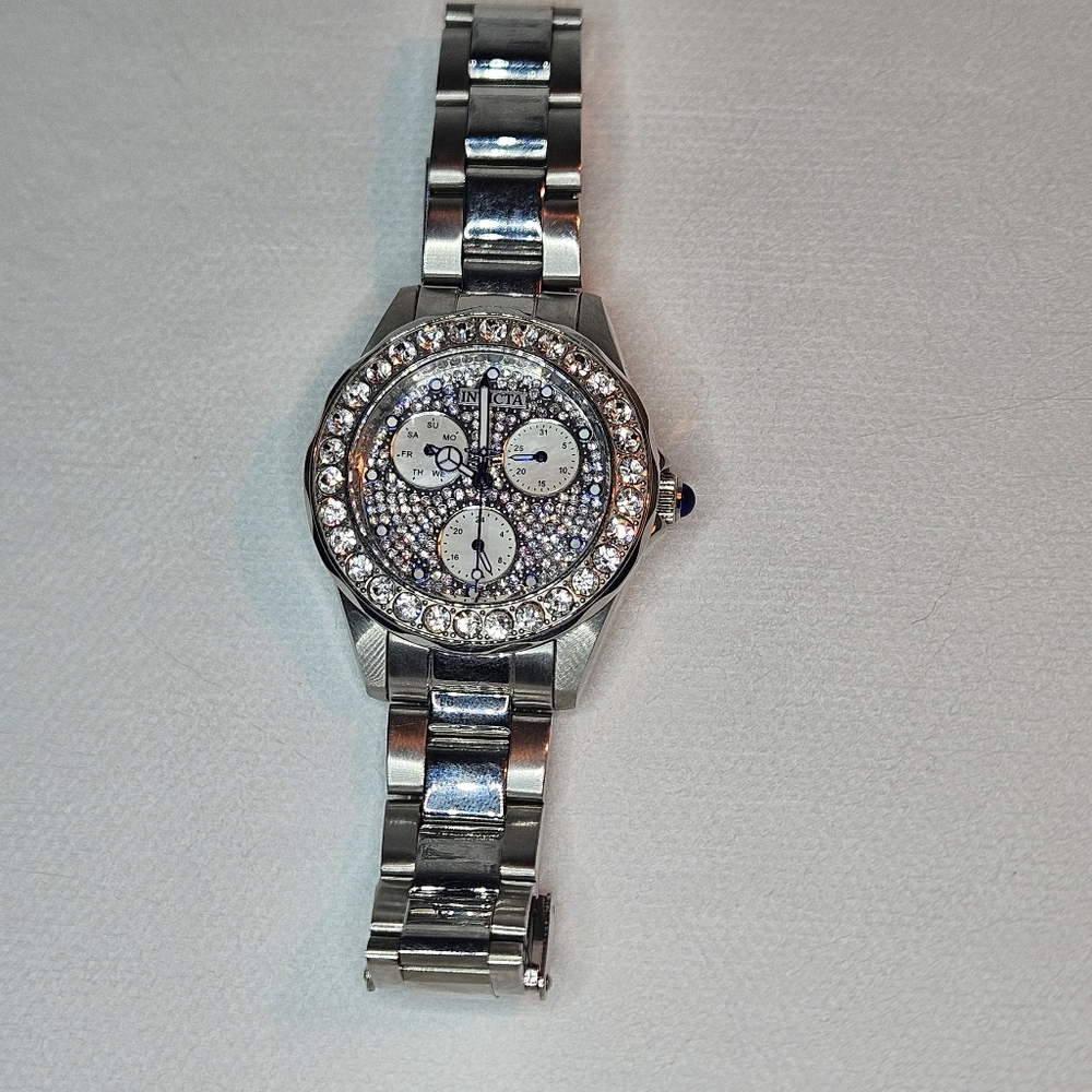 Invicta Angel Lady 28457 Crystals‎ Silver MOP 38 mm Steel Quartz Women's Watch